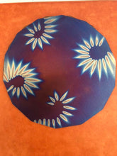 Load image into Gallery viewer, Tesla's Large 5G Oyster Plate